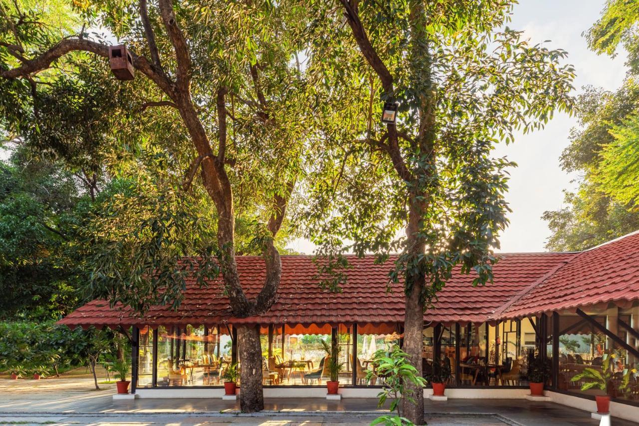 אודייפור Aranya Vilas - A Nature Resort מראה חיצוני תמונה