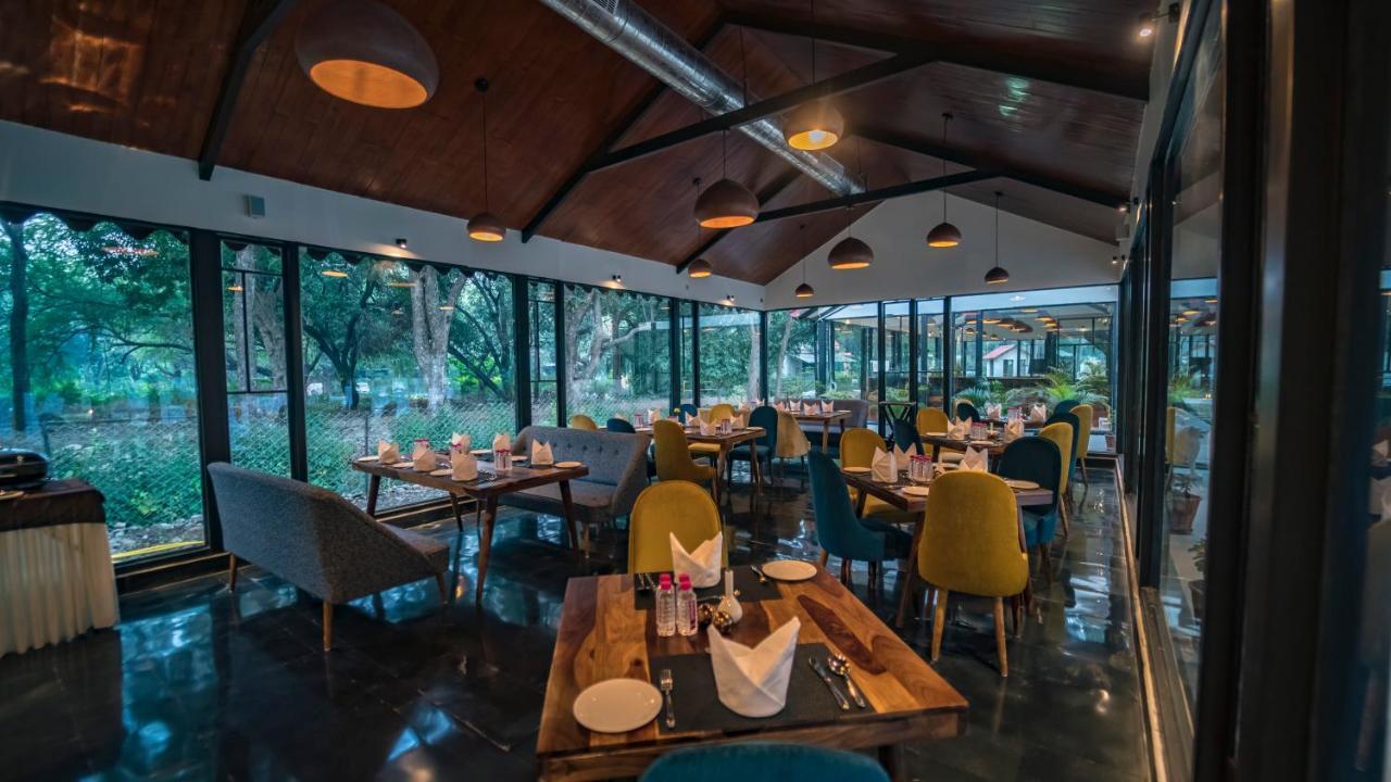 אודייפור Aranya Vilas - A Nature Resort מראה חיצוני תמונה